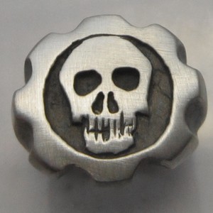 ... MJG STERLING SILVER GEARS OF WAR SKULL RING. SIZE 10 34. COMIC CON