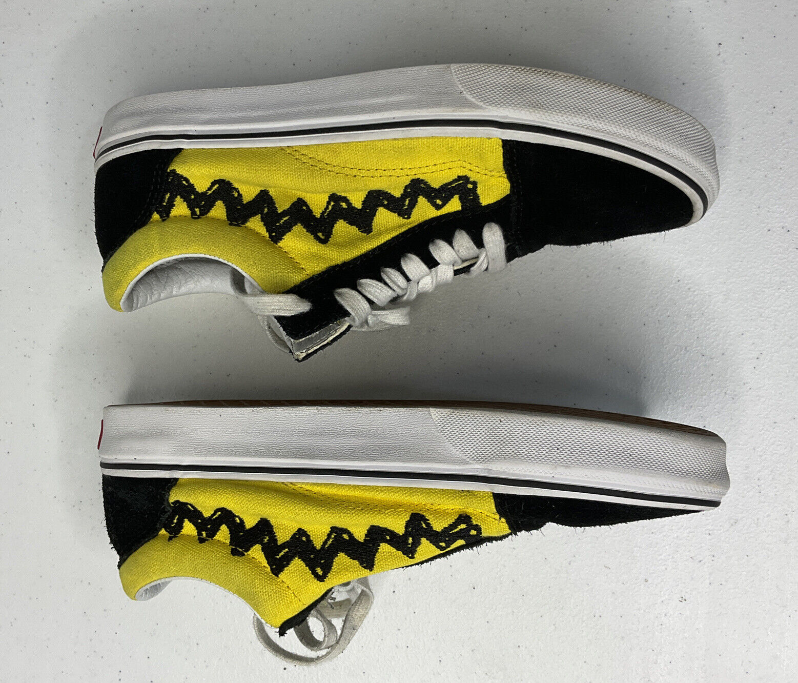 Vans x Peanuts Charlie Brown Old Skool Shoes Sneakers Good Grief Men Sz 7