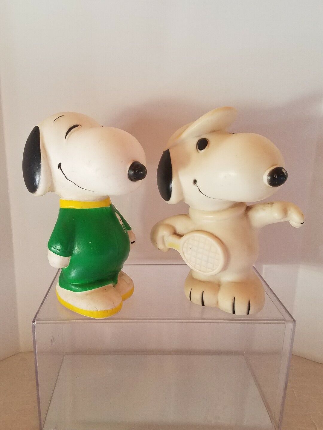 2 Vintage Snoopy Peanuts Vinyl 6" Piggy Banks Jogger & Tennis Missing Stoppers