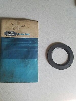 Ford OEM Wheel Bearing Spacer NOS D6TZ-3299-A 1976 - 1979 F150 F250 4WD C1B