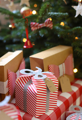 Five Stylish Gift Wrapping Ideas | eBay