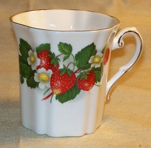 royal china grafton fine strawberries bone mug england made cup