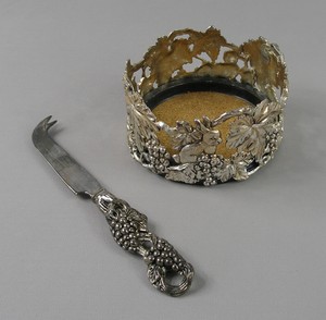 Cheese & Knife~GODINGER  knife Silverplate Bottle Original Wine holder cheese   item: Holder