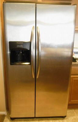 FRIGIDAIRE 25 CU. FT. SIDE BY SIDE ...