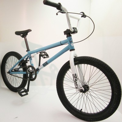 REDLINE DIRT BMX T&T TAMARAC AND TRAIL BICYCLE ALL ORIGINAL BABY BLUE NICE!!!!