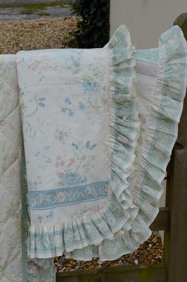 Beautiful Sheridan Quilted Bedspread & 2 Pillow Cases Floral Shabby Chic eBay