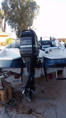 Ski Boat Bayliner Capri 20' Open Bow