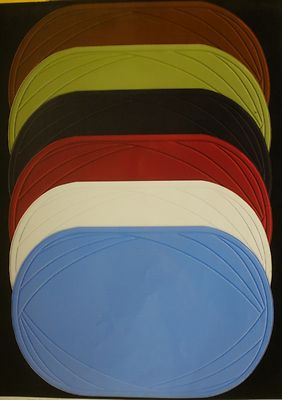 SET OF 6 NEW VINYL PLACEMATS, OVAL, ...