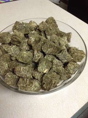 1/4lb - 15lb Alfalfa Hay Cubes Rabbit ...