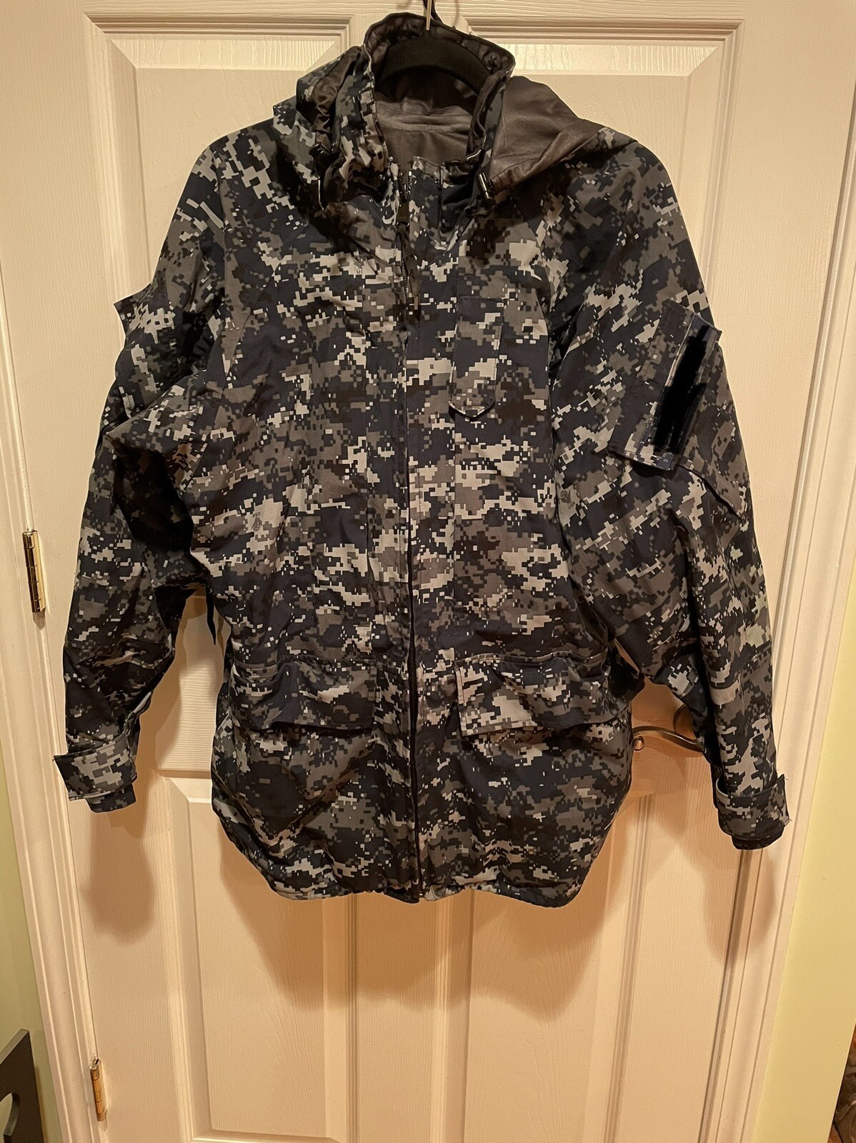 現品限り一斉値下げ！】 00s US.NAVY USN NWU TYPE1 GORE-TEX