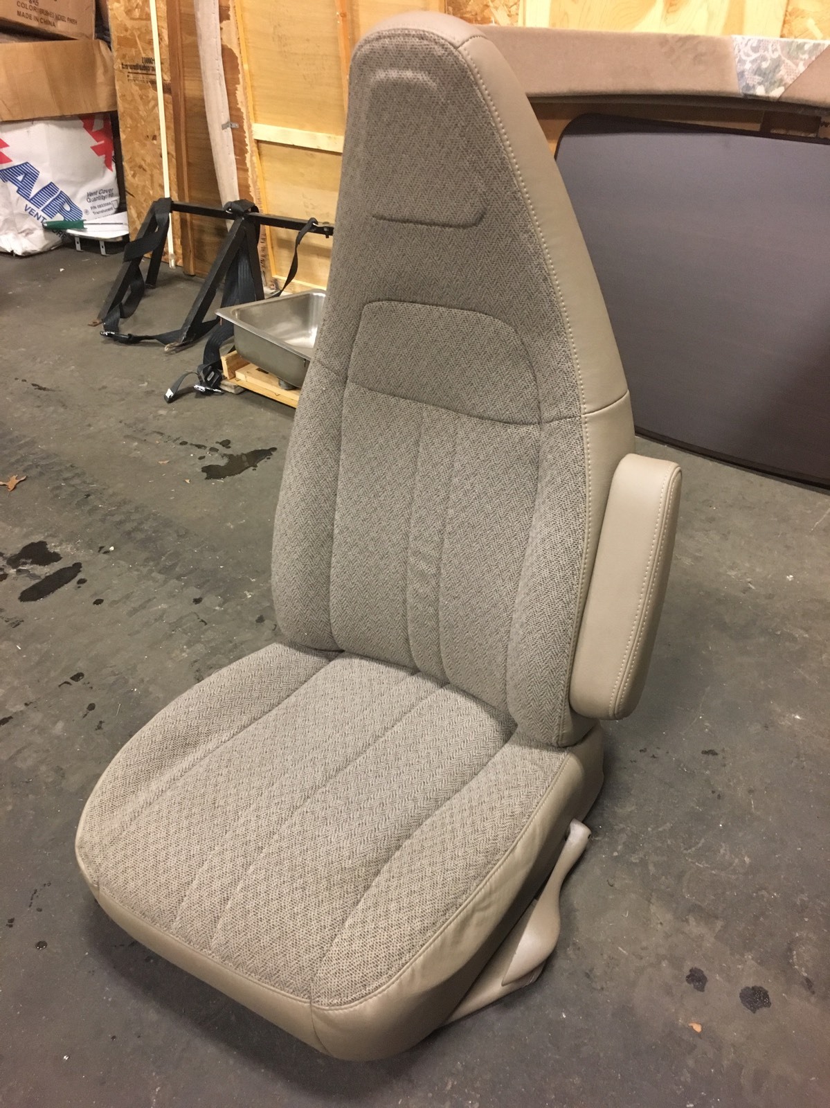 Bucket Seats For Chevy Truck >> 2016+ GM CHEVY GMC EXPRESS SAVANNA TAN CLOTH PASSENGER SEAT WORK BOX TRUCK VAN | eBay Bucket Seats For Chevy Truck >> 2016+ GM CHEVY GMC EXPRESS SAVANNA TAN CLOTH PASSENGER SEAT WORK BOX TRUCK VAN | eBay