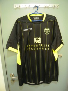 Leeds-United-FC-Away-Jersey-11-12-BNWT