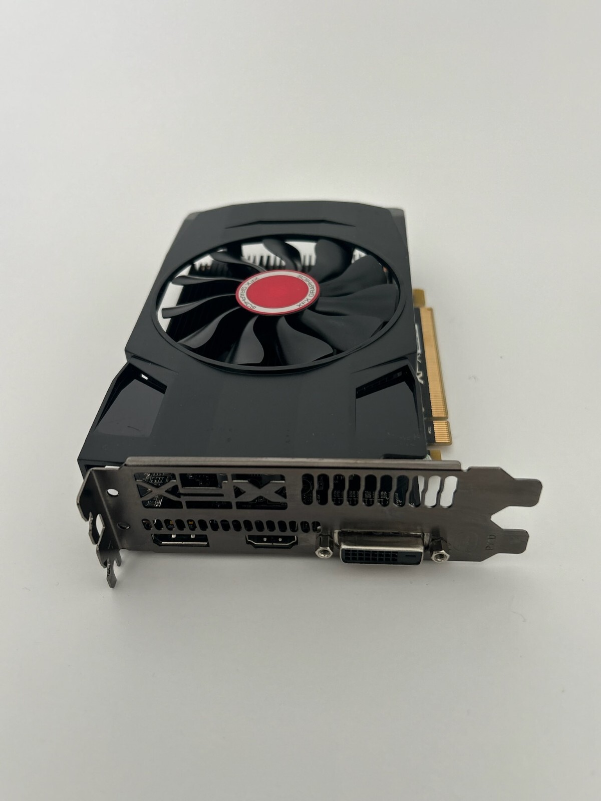 Yahoo!オークション XFX AMD Radeon RX550 4GB GDDR5 PCIE Graphics...