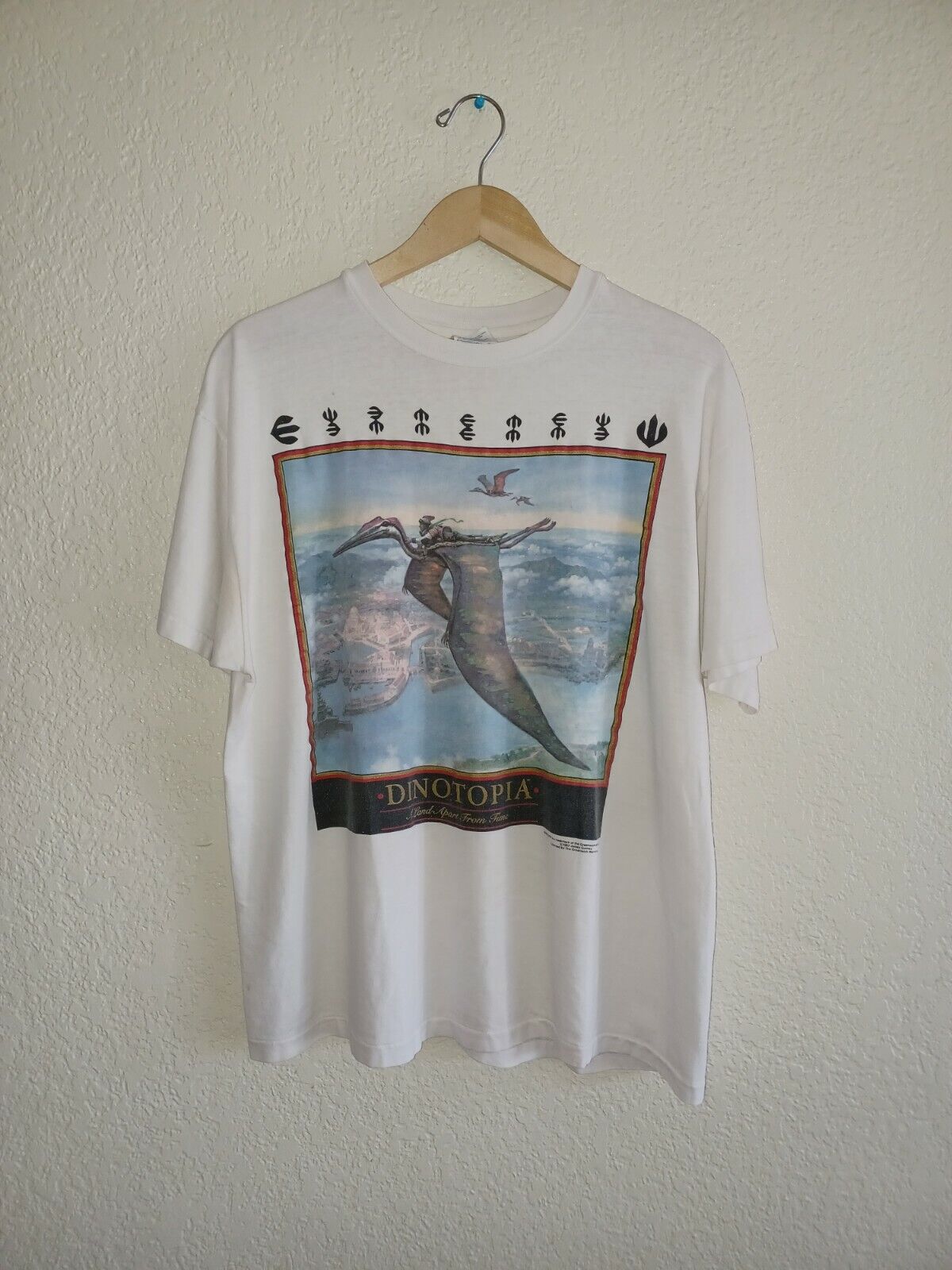 Vintage Dinotopia Shirt Mens Sz XL White SS Single Stitch Dinosaur Art Tee 1992