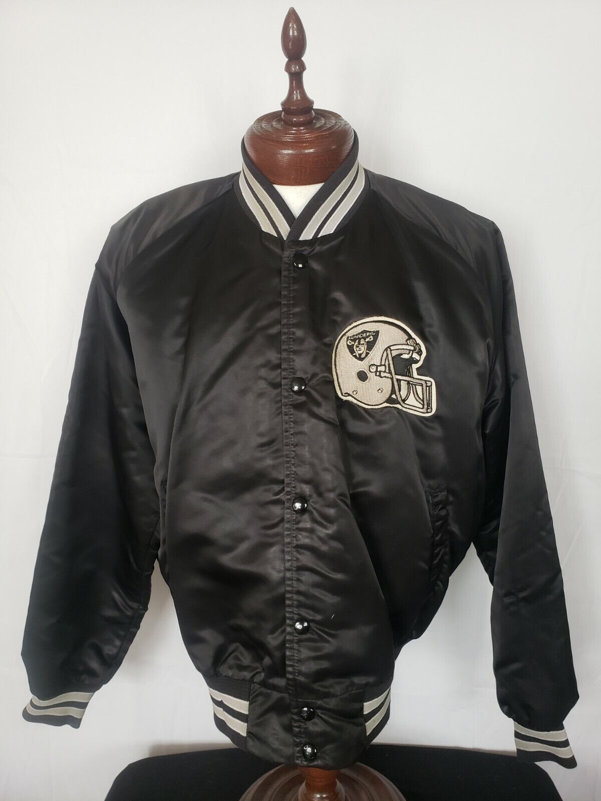 ?Vintage Chalk Line XL Oakland Las Vegas Raiders Starter Style Spellout Jacket