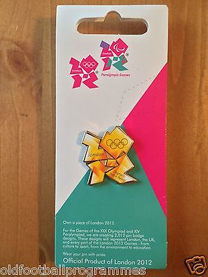 *2012 OLYMPIC TORCH RELAY FLAME PIN BADGE*