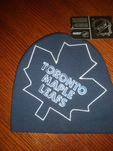 MAPLE beanie toronto  NHL LEAFS BEANIE TORONTO TOQUE HAT NWT hat