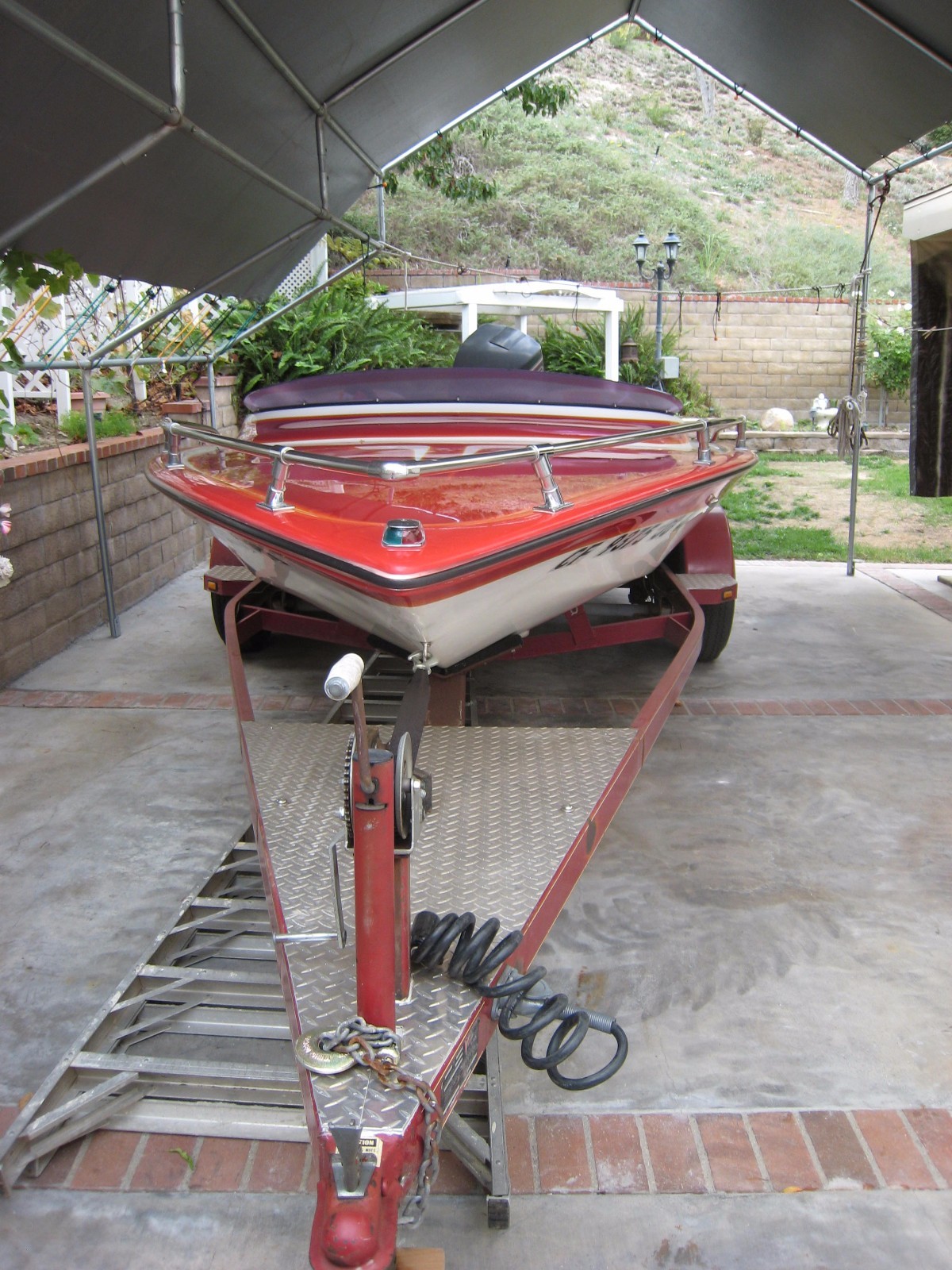 1989 Commander Outboard Ski Boat