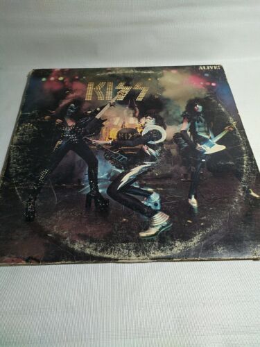 Kiss Alive 33 RPM LP pre owned