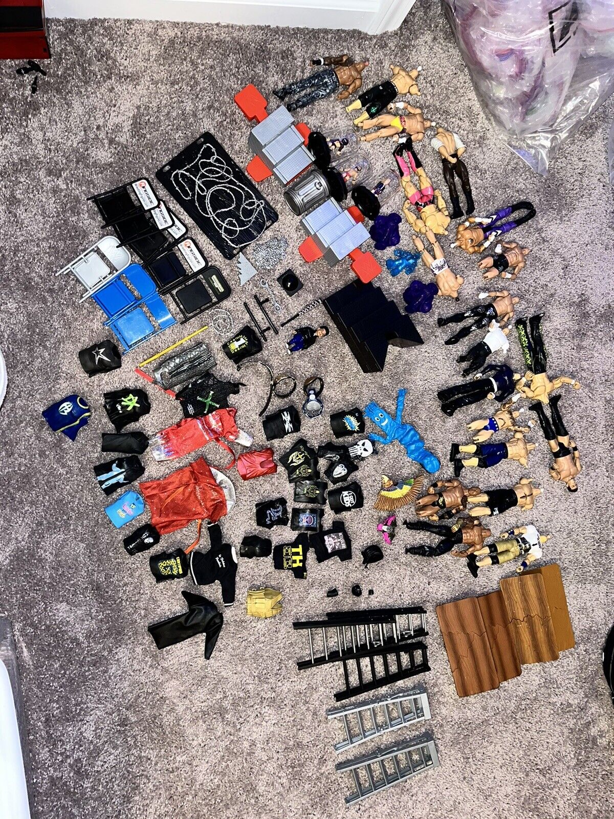 Wrestling Figure And Accessories Lot