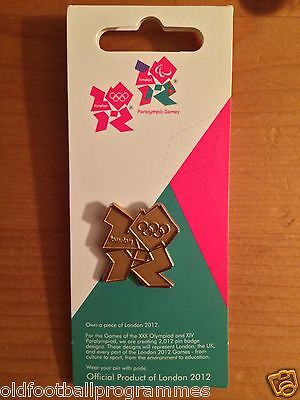 LONDON 2012 OLYMPICS GAMES GOLD PIN BADGE  SHOW YOUR PRIDE AND THANKS TO TEAM GB