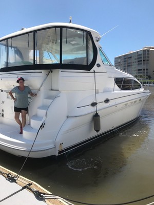 2005 Sea Ray 390 Motor yacht