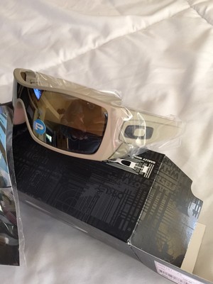 oakley batwolf desert sage oakley batwolf desert sage