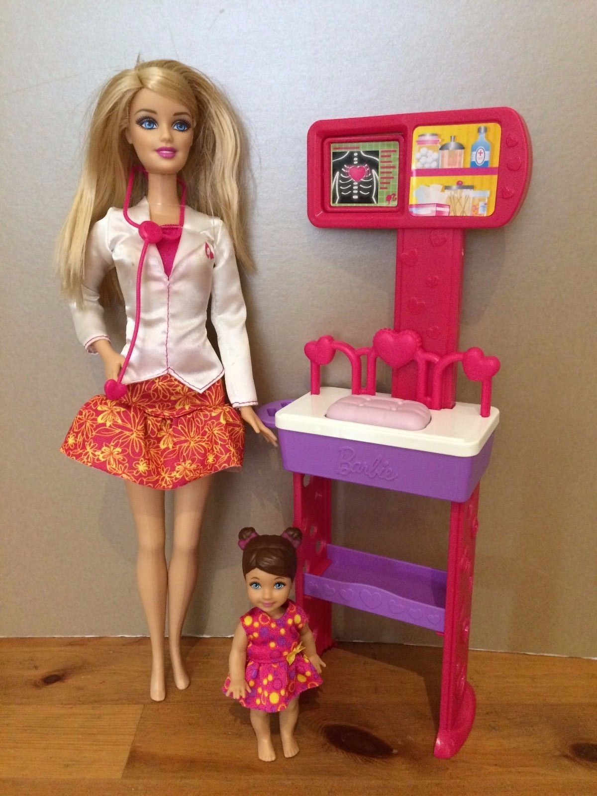 barbie careers pediatrician playset