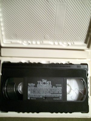Walt Disney 101 Dalmatians (1997, VHS, Clam Shell)