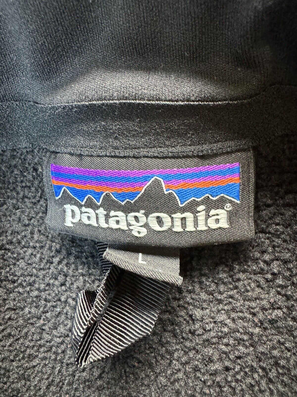 Patagonia Men’s Vest Size L 