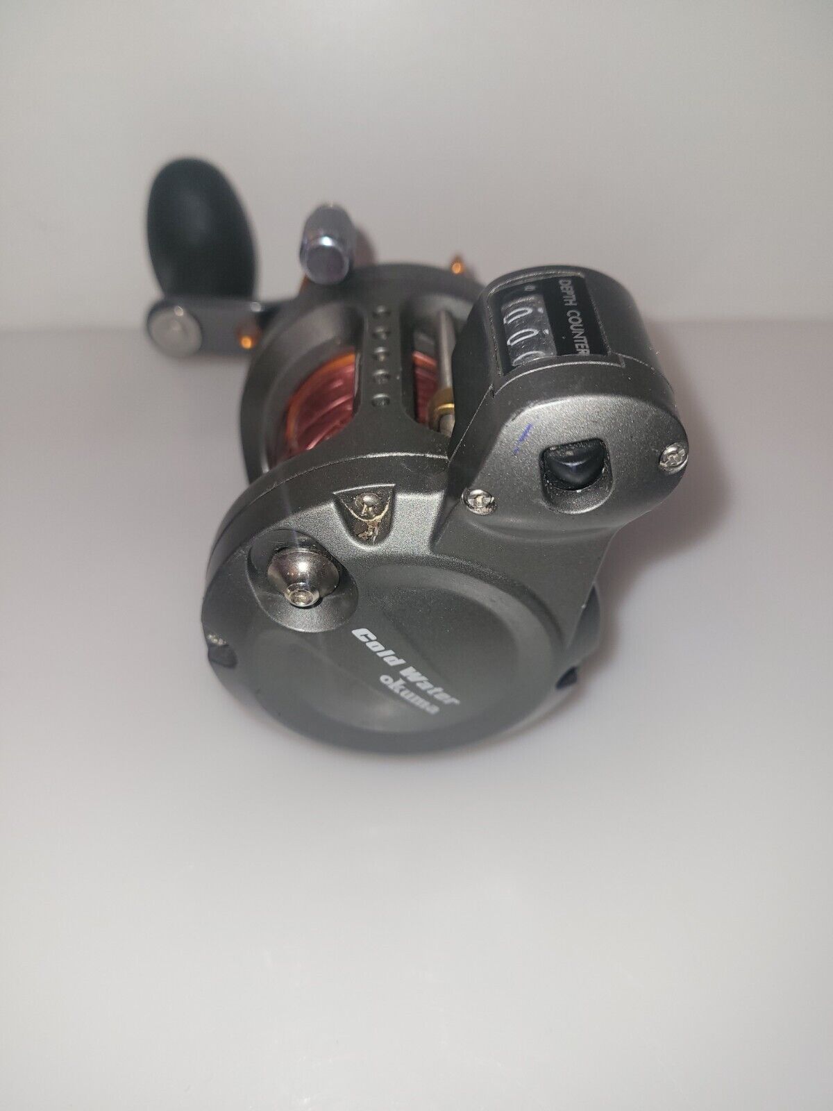 Okuma cold water line counter trolling reel  CW-153dlx 5.1:1 right handed