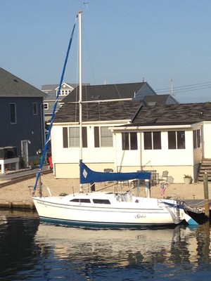 Catalina 250 Water ballast 4 stroke 9.9 hp Yamaha