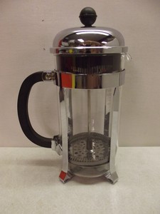 BODUM-4-CUP-FRENCH-PRESS-COFFEE-MAKER