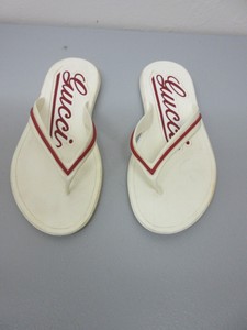 Gucci-Made-in-Italy-White-Gucci-Logo-Footbed-Rubber-Flip-Flop-Sandal ...