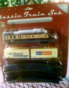  about WOW TOYZ~CLASSIC TRAIN SET~14 PC BATTERY OPERATED TOY ~ 3+UP