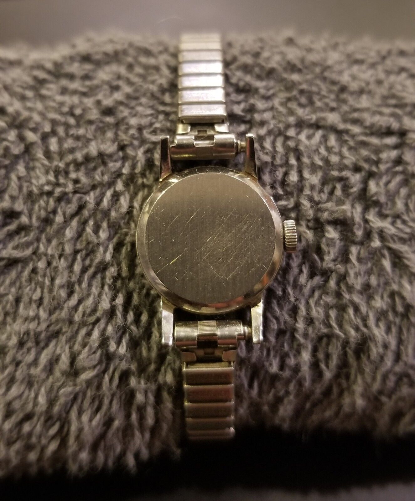 Vintage Omega Geneva Ladies Wristwatch Swiss Made SS Stretch Band / Works
