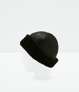 HAT 100 EDITION BLACK beanie   FURSKIN LAMSKIN zara LEATHER LIMITED ZARA BEANIE hat  LAMB
