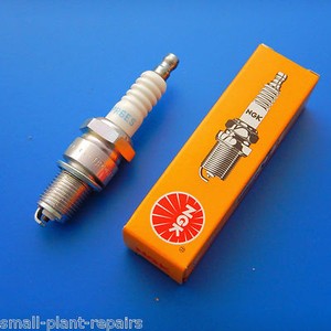 Honda gcv160 spark plug #4