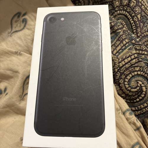 Apple iPhone 7 ブラック 本体 美品 Apple - 【美品】iPhone 7 black 32GB 本体 Apple - 【美品