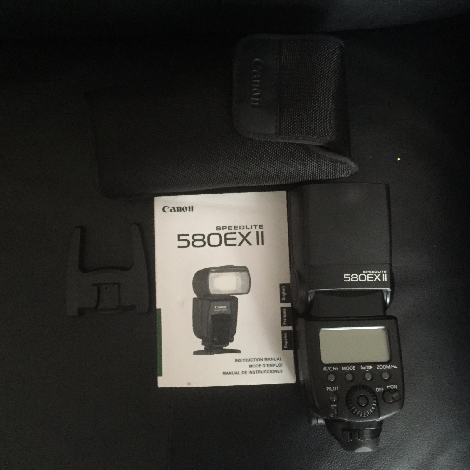 Canon Electronic Flash Speedlite 580 EX II with Soft Case