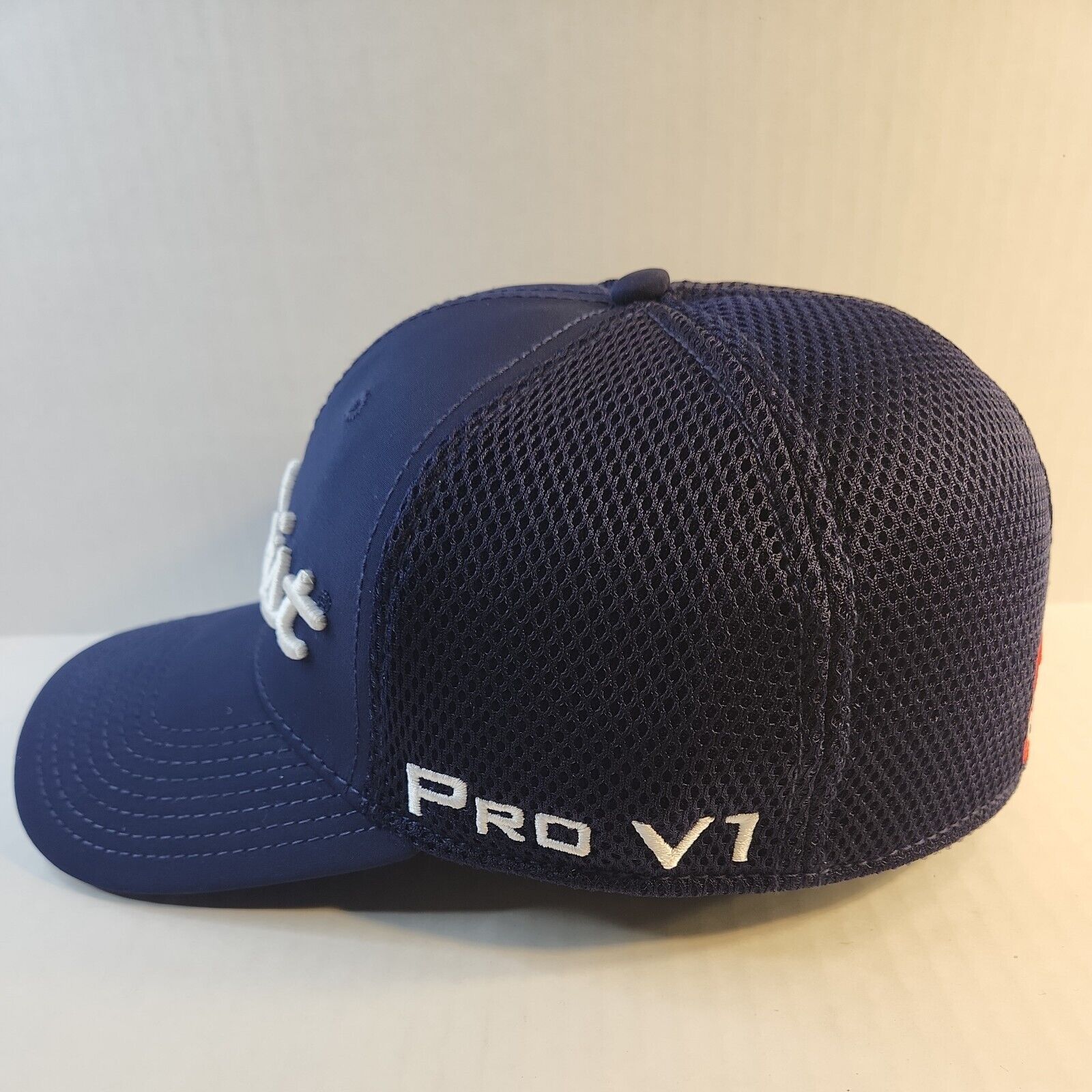 Titleist Pro V1 FJ New Era Fitted Large-XLarge Navy White Neo Mesh Golf Cap Hat