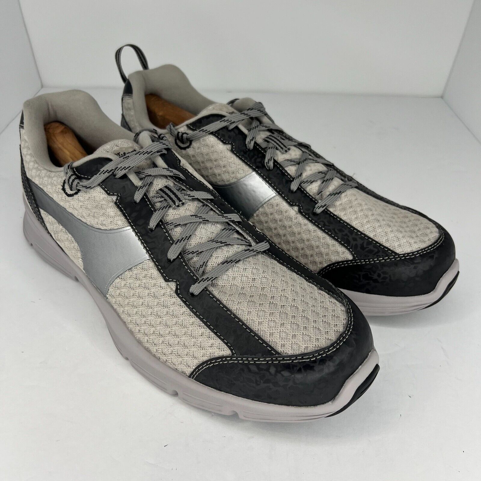 Dr Comfort Mens 77880 Chris Gray Athletic Synthetic Size 13W Diabetic Shoes