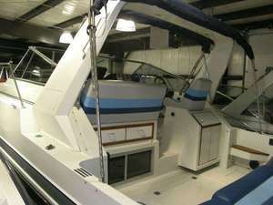 1988 Carver Montego 32ft