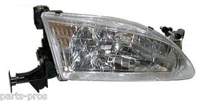 New Replacement Headlight Assembly RH / FOR 1998-00 TOYOTA COROLLA