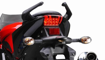 Hyosung GT125R Supersport Motorcycle 125cc Learner Legal Geared Motorbike