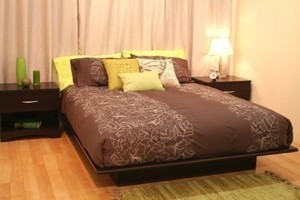 ... Platform Bed with Molding Chocolate Mattress Bedroom Comforter Sheets