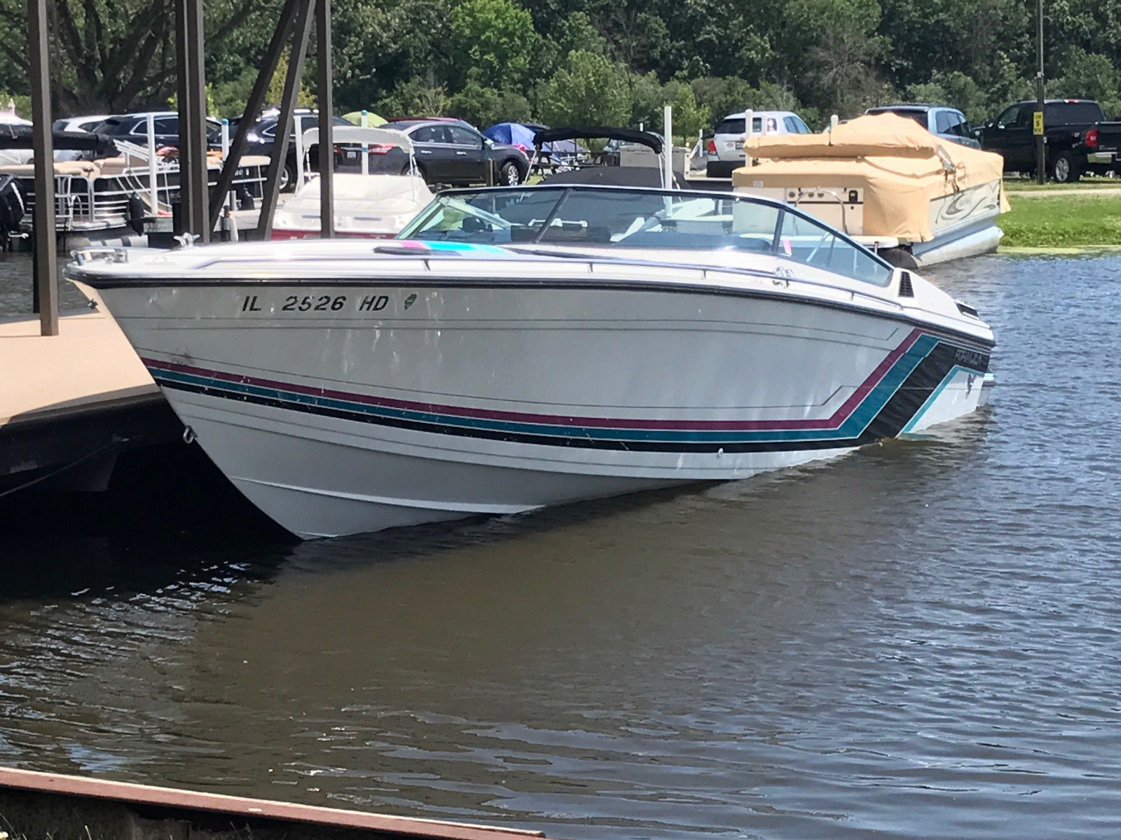 1989 Formula 272 SR1 Excellent condition!!!!