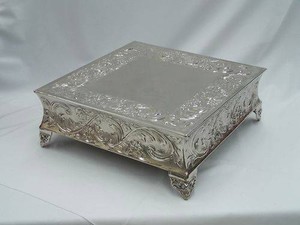 Brand New Silver Square Embossed Wedding Cake Plateau Cake