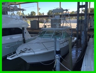 1999 Cabo Express 31, Great condition, Great Price!