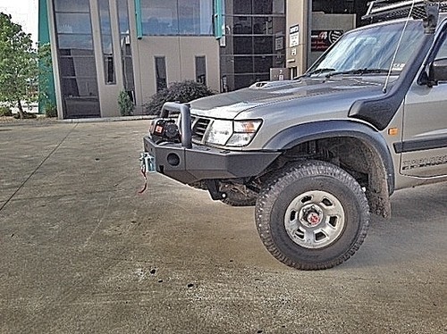 Nissan patrol bull bar winch #4